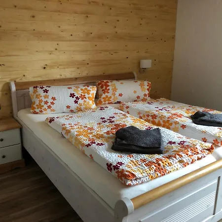 Ferienwohnung&pension Brückner Pensión Auma